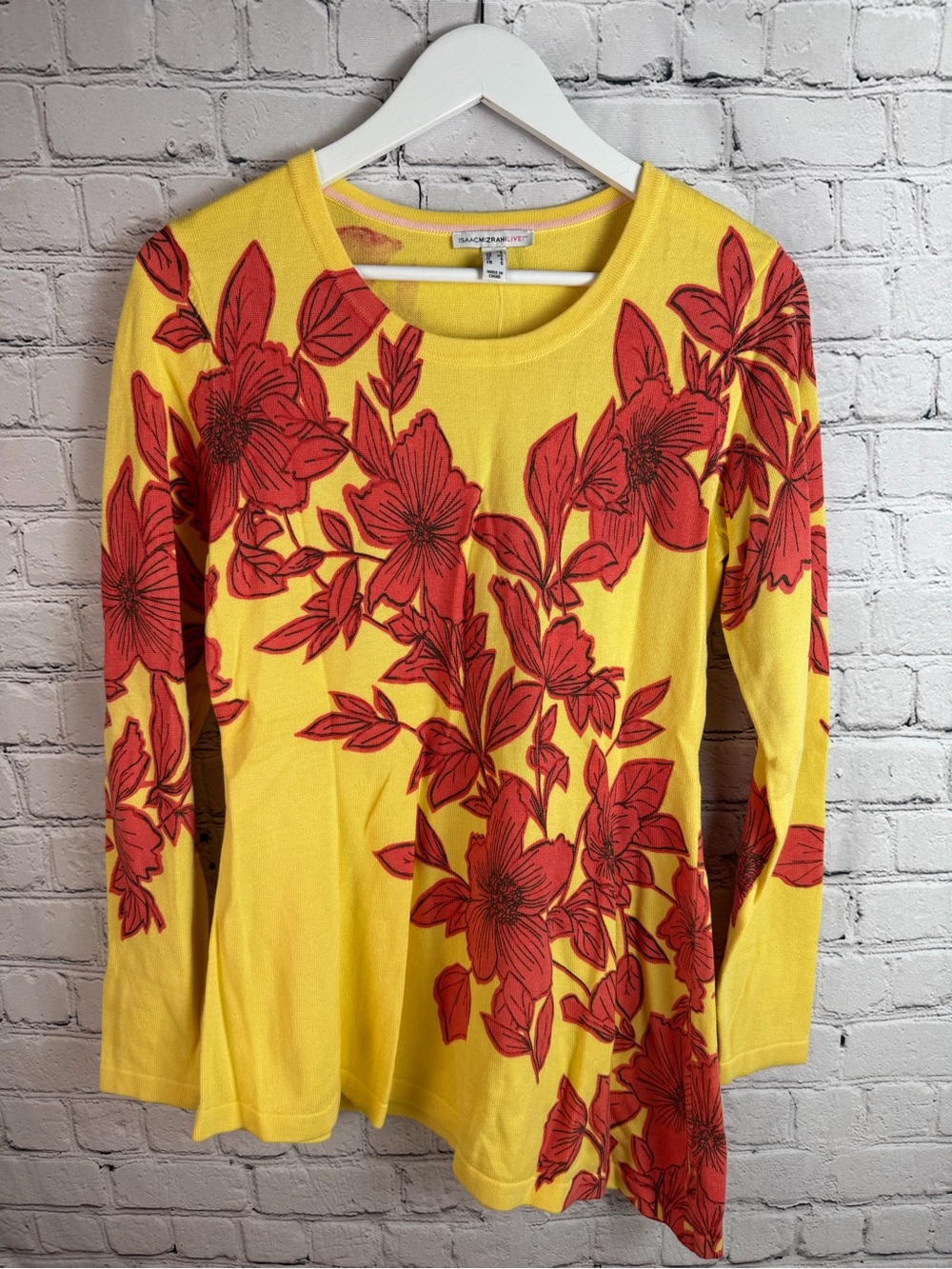 ISSAC MIZRAHI‎ LIVE Yellow Floral Long-Sleeve Top Asymetrical Hem